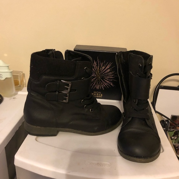 Combat boots - Picture 1 of 1